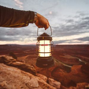 Illustrative outdoor gear photograph; actual sample product may differ